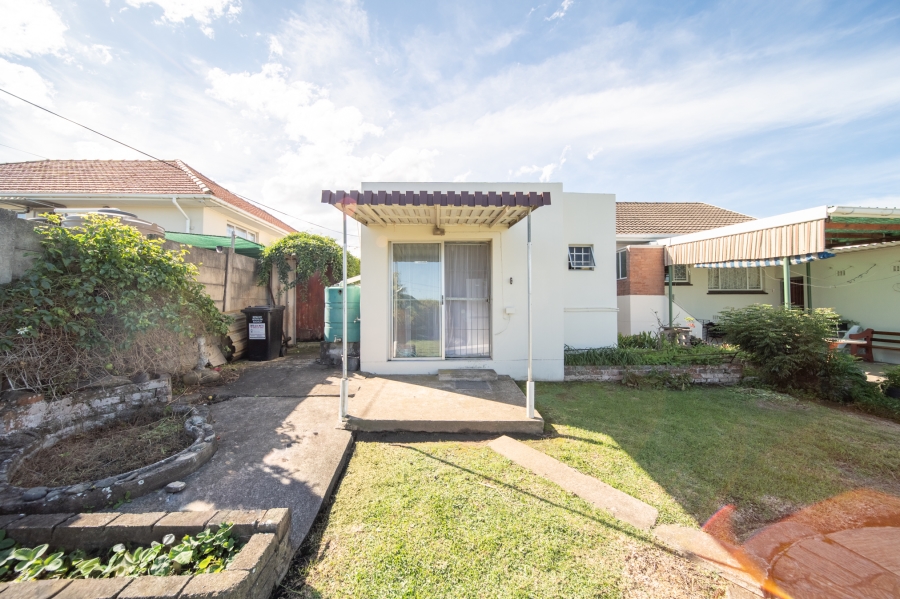 3 Bedroom Property for Sale in Sunnyridge Eastern Cape